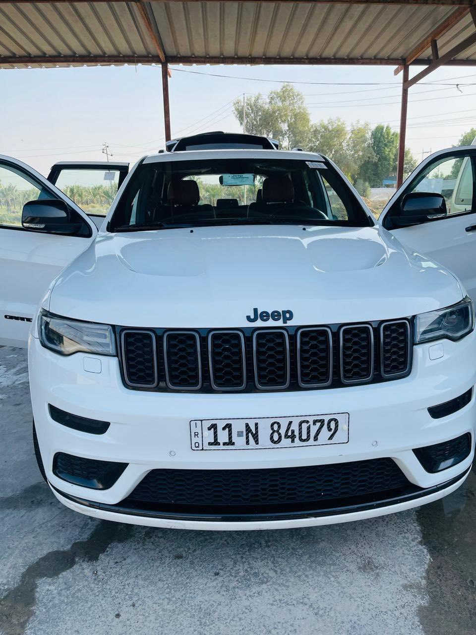 جيب S  ( خـليـجـي ) 2021 

وكالة خليجية 
داخل احمر بلادي 

المواصفات: 
رادار جانبي
نقطة عمياء 
دفع رباعي 4x4 
المقاعد الأمامية كهربائية 
المقاعد الأمامية مع تدفئة 
المقاعد الخلفية مع تدفئة 
ويل قياس 20 انج 
مقود السائق كهربائي 
تدفئة ستيرن 
سقف بانوراما 
شاشه كبيرة 8.4 انج 
نظام الملاحة (GPS) 
نظام خاص للطرق الوعرة 
مصابيح امامية زنون 
المصابيح الأمامية مع LED لايت 
كشافات ضباب بروجكتر زنون 
تشغيل عن بعد 
صندوق كهربائي 
حساسات أمامية 
حساسات خلفية 
كاميرا خلفية 
بخاخ ماء لتنظيف المصابيح الامامية 
مرايا بخاصية التعتيم الذاتي 
مرايا جانبية قابلة للطي 
بلوتوث تلفون 
محدد سرعة 
نظام تشغيل واطفاء اوتماتيكي للمحرك للتوفير من صرف الوقود . ( Auto Start System ) 
نظام بريك اوتماتيكي ( Auto Break System )
تخم تاير جديد 

رقم بغداد باسمي شرط التحويل
كفاله عامه السياره من الصبغ والتبديل والبارد والضربة
سيارة بحالة الوكالة 

للاستفسار 
الاتصال على الرقم او الواتساب *********** 

#بغداد #بغدادي #سيارات #بيع
— في ‏بغداد‏.
