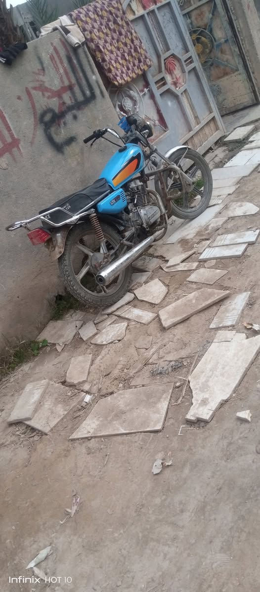 موديل 21 كله شغاله مابيه اي نقص مكاني اديالى الخالص سعديه الشط  رقمي ‏‪***********‬‏   سعره 250 بيه مجال
