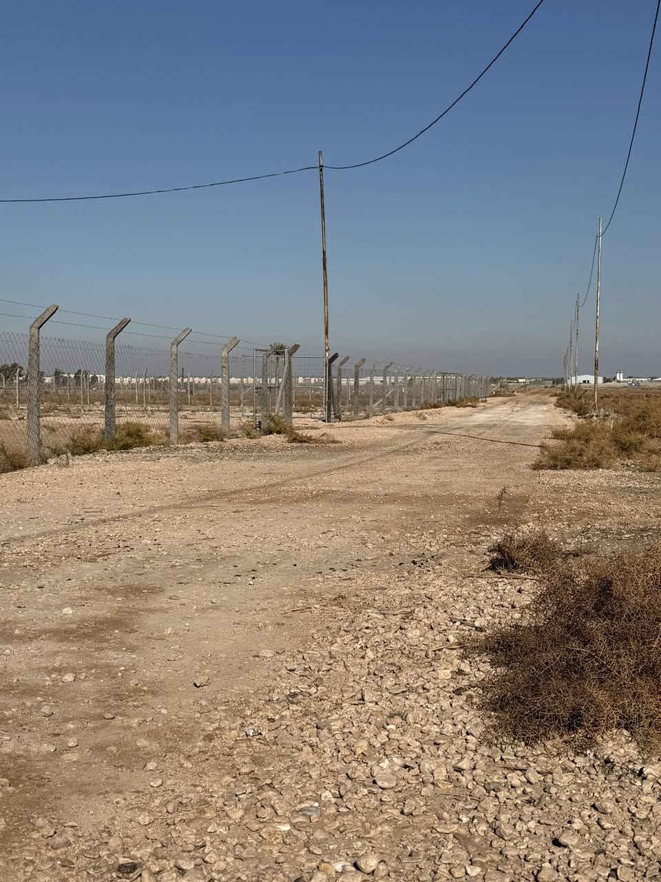 🏢ارض طابـو زراعـــي ســند 25 تحــويل مباشر المساحه 240 متر 

💡تتــوفر فيها كـــافه الخـــدمات

🚰اســـاله كهرباء 

 🏢مسيجه ومفروزه 

🏞️العنــوان بابل ورديه خــارج قرب محطه وقود المقادير

📲.     الاتصال ***********

.
