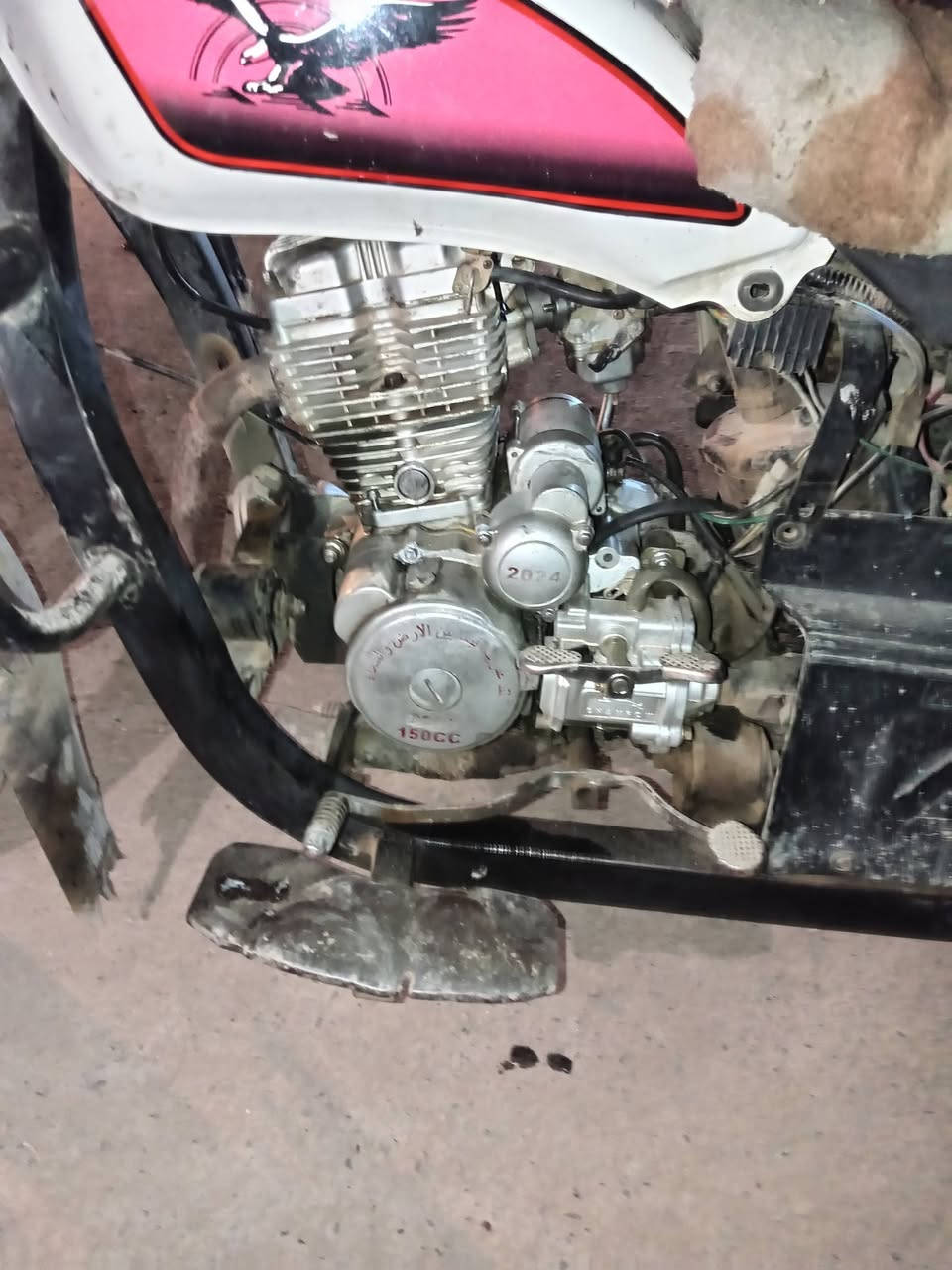 السلام عليكم ورحمة الله وبركاتة شباب ستوته للبيع خير من الله موديل 21اوراق كامله ستوته حلوه محركهه زين بس ينضح دهن وترتيب للكهربائيات الستوته كامله من كلشي عده هذن النقوصات سعرهه ب1300قفلهه بواحد وميه وخمسين اني مكلف بنشر رقم صاحبهه***********
