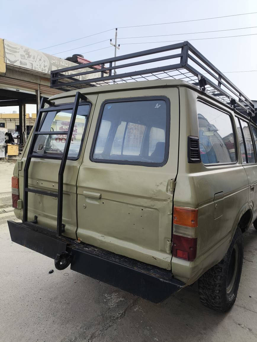 سەرەتا بەناوی خوای گەورە. توێتا لاندگرۆز. مەکینە 2f گێڕ بچوک   سەیارەکە گێڕ مەکینە ئەکسل دەبڵە کسل بەشەرت  تابڵێی سەیارەکە جوانە ماشااللە سەیارەکە ماڵی دەشت و دەرە 
***********
***********
*********** رانية, السليمانية
