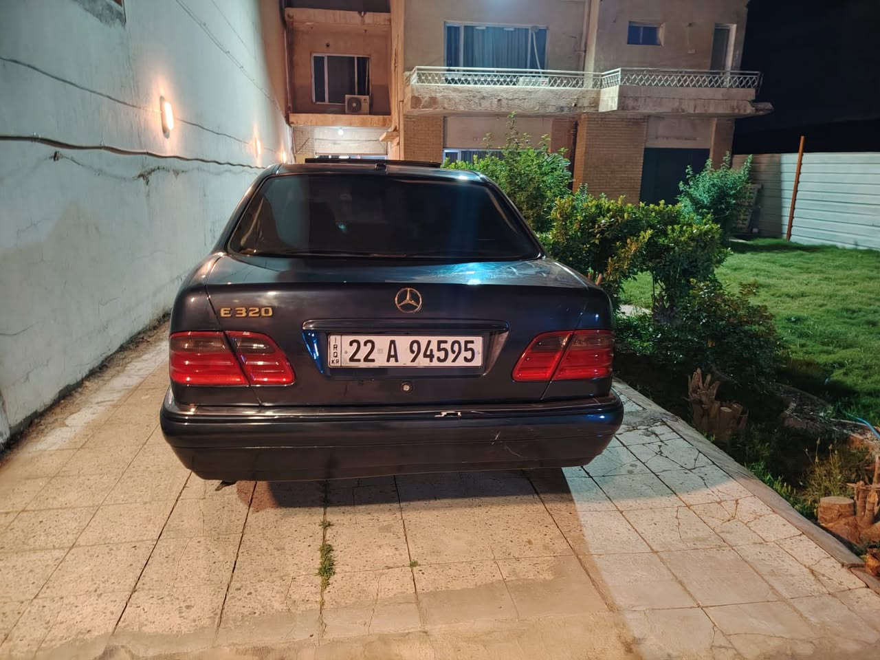 السلام وعليكم مارسدس ام عيون 1997 افنجر فول فول مواصفات السعر 85 وبيه مجال بسيط للاستفسار واتساب او خط ***********
