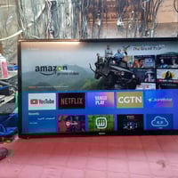 بلازما حجم 32 نت فول مامفتوحه مستخدمه شي قليل نضيفه وبيه ضمان هيه وريم...