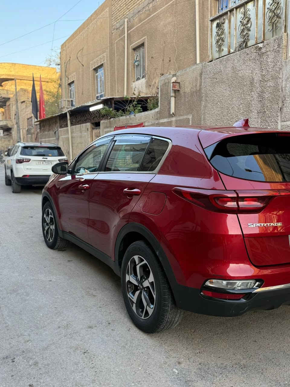 سلام عليكم سبورتج موديل 2021  محرك 2400 حادث  2جاملغات تبديل مكان بغداد السعر 160 وبيه مجال ***********
