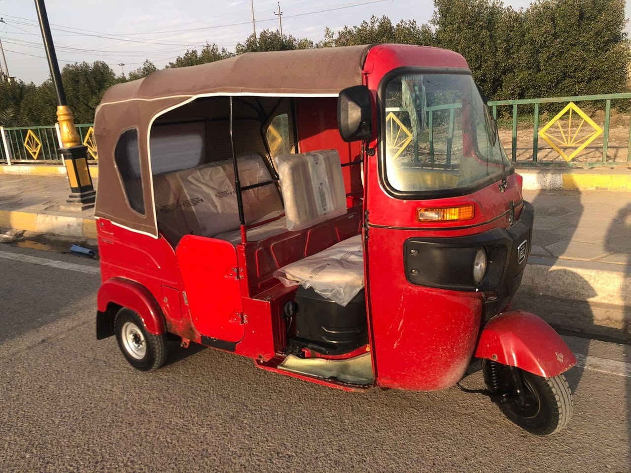 تكتك للبيع موديل 22 شهر 3 رقم واسط كفاله مداور ثاني تكتك حلوه خير من الله مكان قلعه  سكر سعر 8600 وبيه مجال ***********
