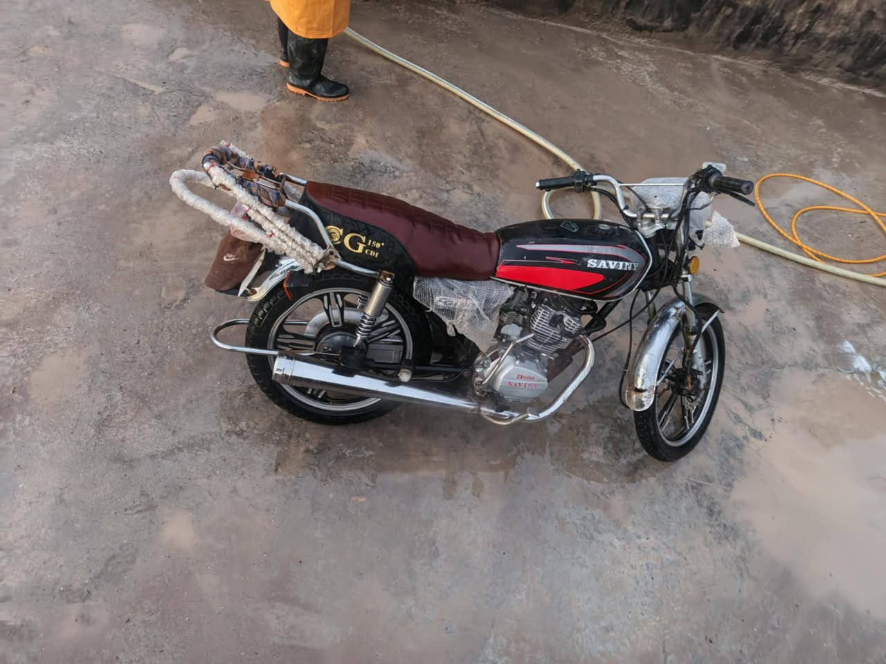 سلام عليكم شباب دراجه سيفان البيع ماديل 21 نضيفه أوراق كاملة دراجة خير من الله شلعة ومعدل السعر 450 وبيه مجال بصيط مكاني بعقوبة تقاطع الساده نتصل ودللل *********** المو شراي لاا يتعبني وتحياتي للجميع ❤️
