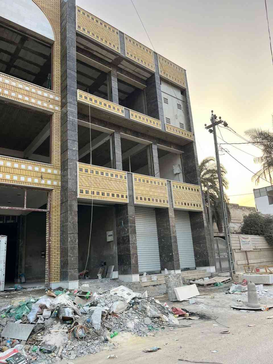 سلام عليكم تغليف وجهات جفقيم ابو علي الغراوي و ابو حسين الغراوي للإستفسار الاتصال على الرقم ***********
