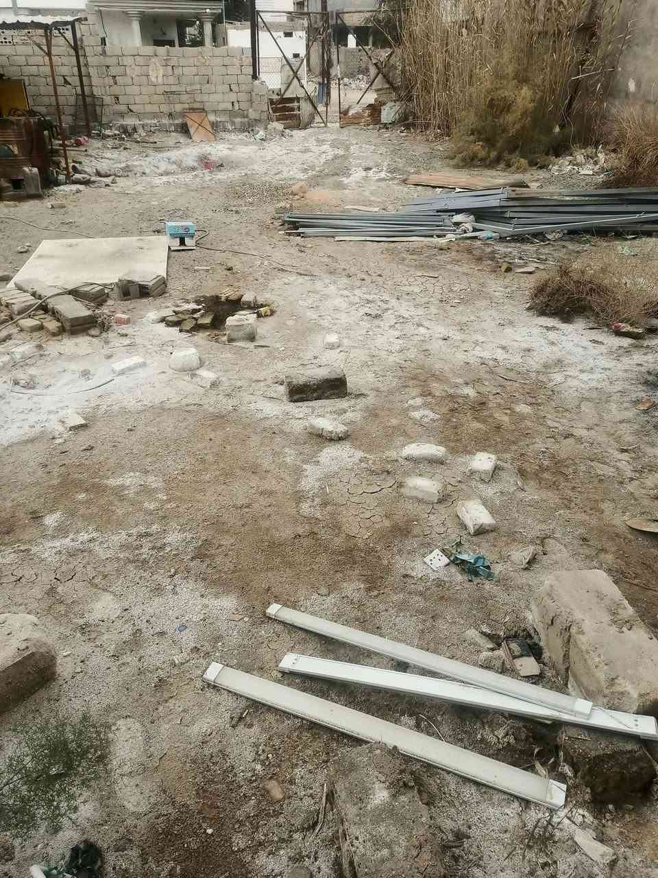 السلام عليكم اخوان قطعه أرض للبيع مساحه 260 العنوان المسيب  حي العسكري خلف جمله علي الخيكاني   الفرع الخلف الشارع العام قطعه حلوه مقابل فرع صايره متفونه ومسيجه تحويل مباشر باسم المشتري السعر 55 وبي مجال للاستفسار على الرقم فقط *********** هذا رقم راعيه
