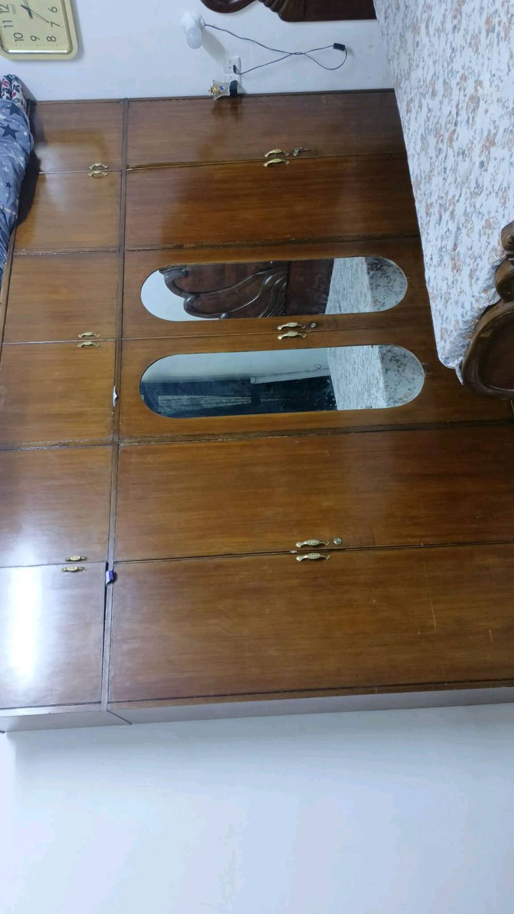 غرفه نوم صاج عراقي 450 مابيها اي ضرر كونتر 250