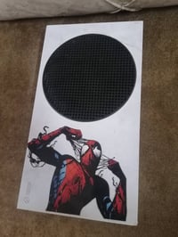 وبركاته للبيع  اكس بوكس سيريس s صناعة ٢٠٢٢   مع كامل ملحقات سعر ٢٨٠ ال...