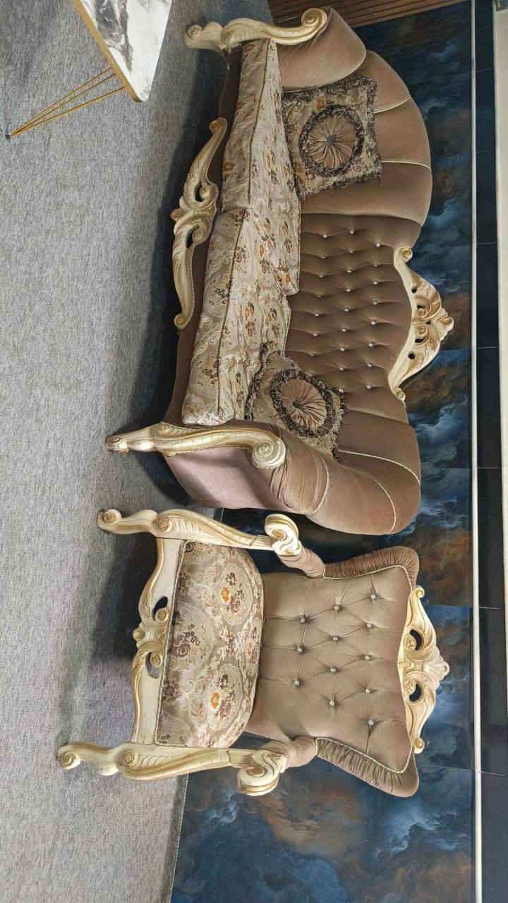 تخم ملكي نضيف
سعرة 350 وبي مجال 
لشراي 
مكاني رميثه


**إذا كنت صاحب هذا الإعلان وتريد حذفه لأي سبب، رجاءا أرسل رسالة إلى الدعم الفني**