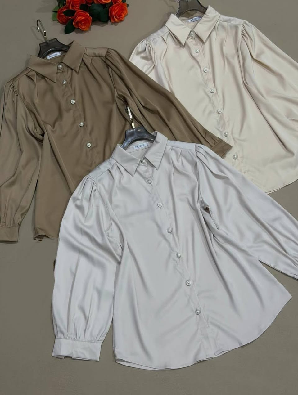 كوزمتك فيولا.. الأناقة والراحة تبدأ من بيتكِ! ✨
#السسسسسسعر_صااااارت_قطعة_10الف😁
#وصل_القميص_النسائي_🥹
#القياسات_L_xl_xxl_m
الخامه تركي درجه اولى🫰🏻
التوصيل الفين دينار داخل قضاء المسيب✌️
التوصيل محافظات 6ألاف


**إذا كنت صاحب هذا الإعلان وتريد حذفه لأي سبب، رجاءا أرسل رسالة إلى الدعم الفني**