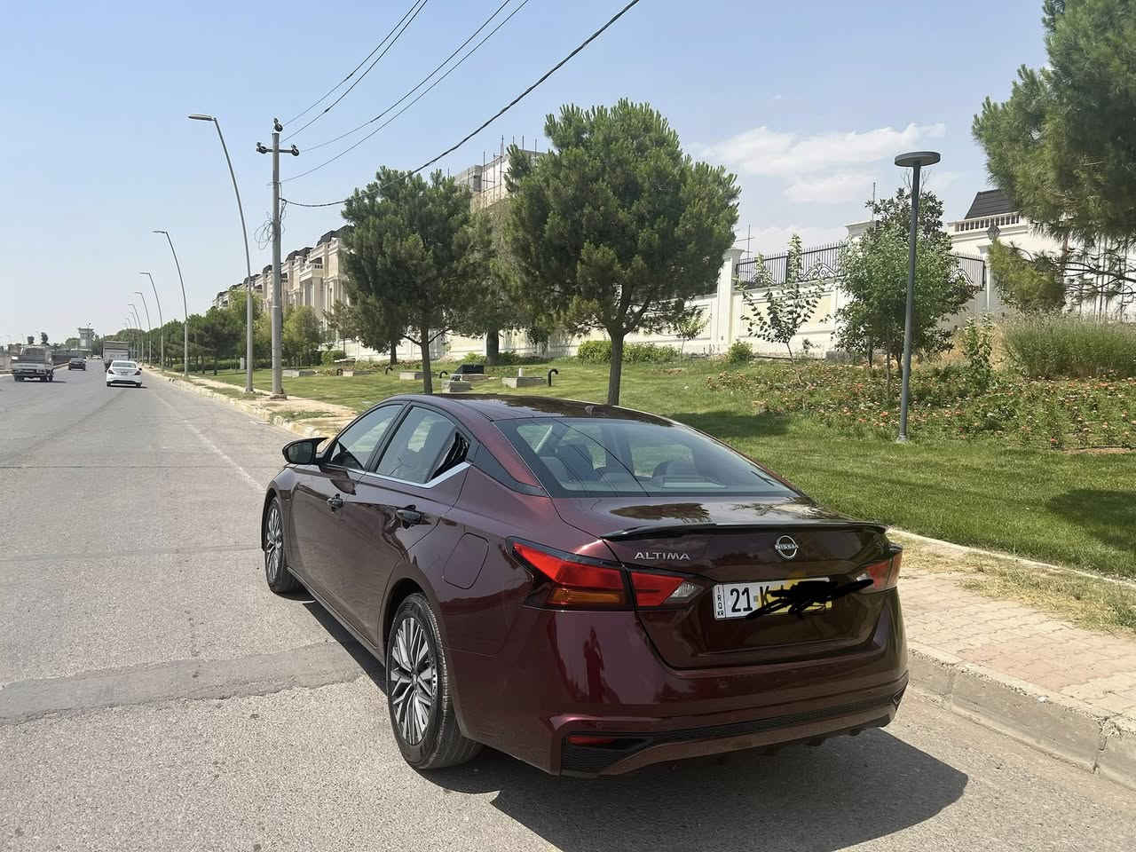 🚗 للبيع نيسان ألتيما 2024 🚗
سيارة نظيفة جداً وبحالة ممتازة، استعمال خفيف ومواصفات مميزة:

✅ موديل 2024
✅ محرك اقتصادي وقوي
✅ شاشة معلومات حديثة
✅ كاميرا خلفية
✅ نظام تشغيل ذكي
✅ تكييف ممتاز
✅ داخلية نظيفة جداً

🔹 بالسيارة قطعتين باب وجاملغ بدون دواخل 
🔹 السعر المطلوب165
وبيها مجال 

📞 للاستفسار والاتصال:
***********
السيارة بسمي تحويل مباشر 
حياكم الله،
