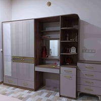 غرفة نوم • قفل • عين التمور