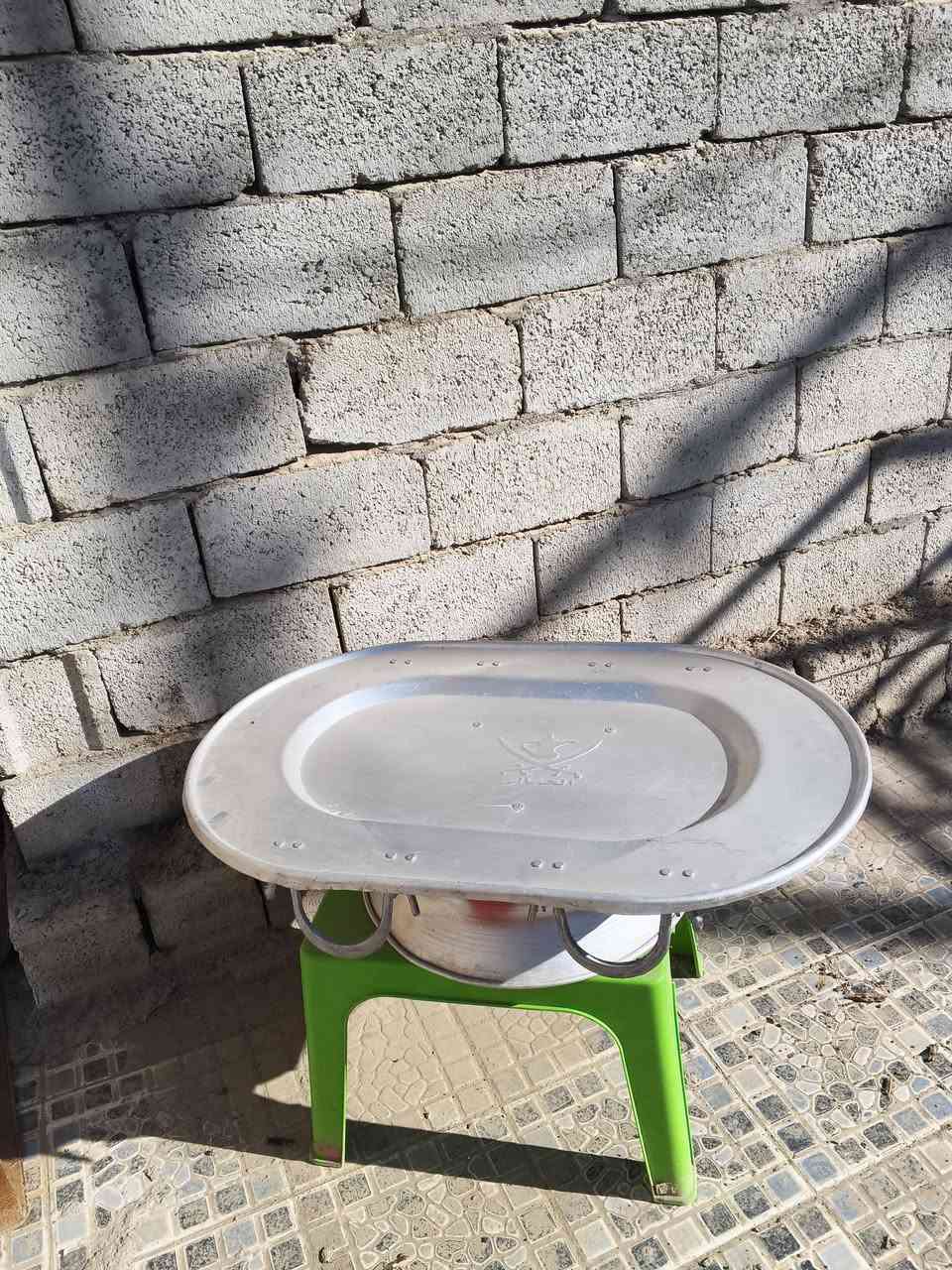 صواني للبيع مستطيل ام العراوي حجم 80 و90 الوزن الثقيل بابل الجبله للاستفسار *********** العدد 20 غير مستخدمات
