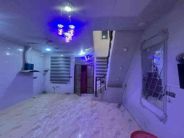 دار للايجار مساحة 150 متر 🏠
الموقع: حي الفرات – مجمع توحيد

مواصفات الدار:

الدار جديد ونظيف جدا

طابقين

الطابق الارضي يحتوي على:
• غرفتين نوم كبار
• صالة كبيرة
• مطبخ
• مجمع صحيات داخلي وخارجي
• حديقة
• كراج

للأستفسار الاتصال ☎
 ***********
 واتساب ***********
📍 مكتب العاصمة للعقارات والمقاولات العامه العنوان الديوانية ام الخيل ساحه الاحتفالات قرب البلديه الجديده
