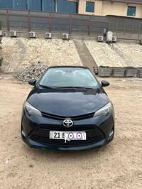 كورلا 2017 LE لون حبري كير مكينه مكفول رقم سليمانيه  رقم سنويه هزه كله...