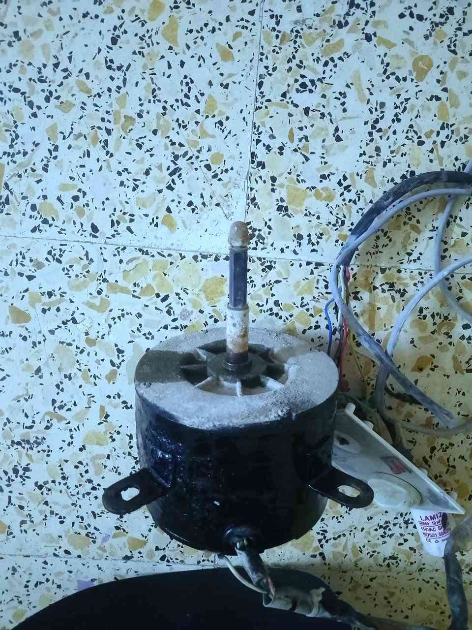 برميل 20 الف
ماطور كنفيره 30 الف 
ريش كنفيره 5 الف 
فلتر 20


**إذا كنت صاحب هذا الإعلان وتريد حذفه لأي سبب، رجاءا أرسل رسالة إلى الدعم الفني**