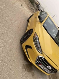 الانترا موديل 2017امريكي ضربته خشم البنيد بدون دواخل وبدون تبديل الديو...