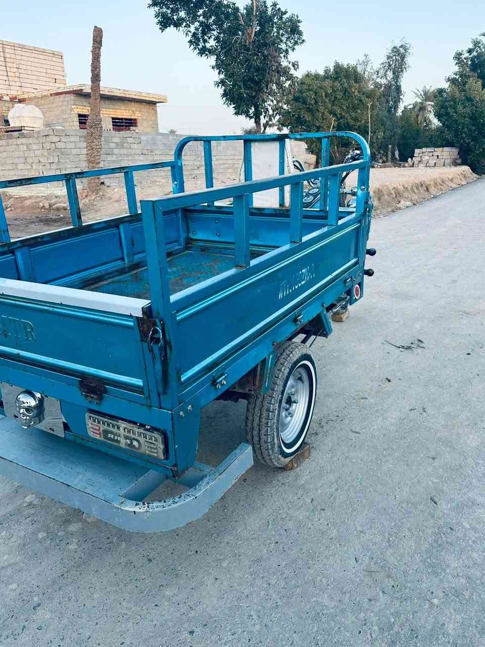 السلام عليكم ام تي ار للبيع موديل 21 رقم أنجليزي ماكينه 25 ام الحاسبه  رقمي ***********
