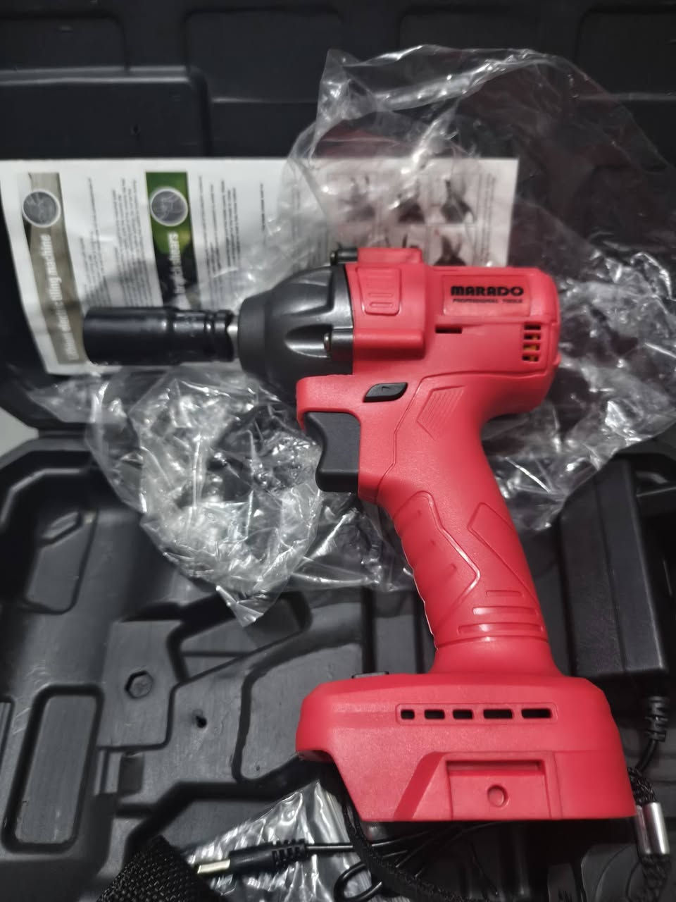 دريل لقمه شحن 21 فولت من ماركه MARADO يحتوي على 3 سرع نضام التقطيع نضام الهمر معه بطاريه 21 فولت 4 امبير وشاحن وتعلاكه معه لقمه وحدة حجم 19 ملم كاربون 
السعر 30 الف 
متوفر توصيل الجميع المحافظات العراق 5 الف


**إذا كنت صاحب هذا الإعلان وتريد حذفه لأي سبب، رجاءا أرسل رسالة إلى الدعم الفني**