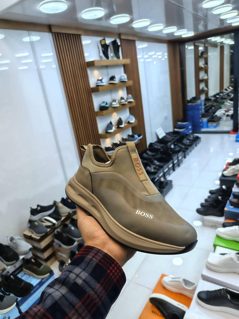 سوتات شرط كوالتي عالي 
احذيه ماستر كوالتي شرط طبي 
قطع محدودة باقي 
*********** واتساب 
توصيل مجاني داخل سامراء
