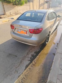 النترا 2008 وارد أمريكي رقم بغداد انكليزي السيارة بأسمي محرك 2000 تدفئ...