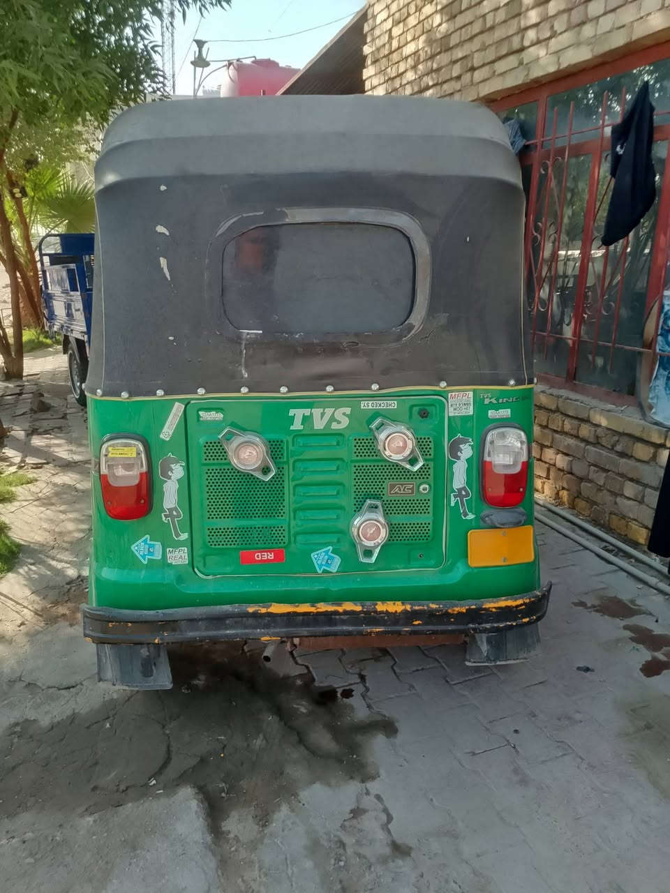 س ع تكتك تفي اس  موديل ٢٠٢٢  شهر ٨ بيه ٨  تكتك سنويه مرقمه  سعره  ٧ ونص  ***********  بيه بس اكسل
