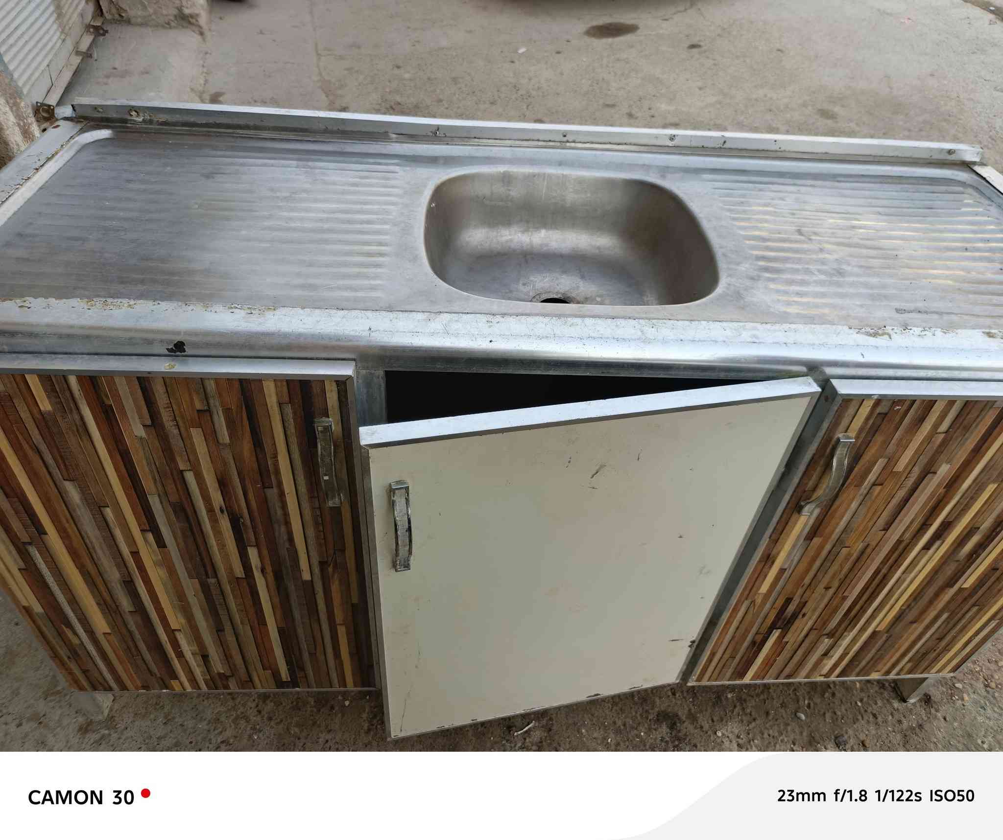 كاونتر ابو سنكي متر ونص عايز مغناطيس لبيبان
سعر 70 وبي مجال 
للاستفسار ***********
