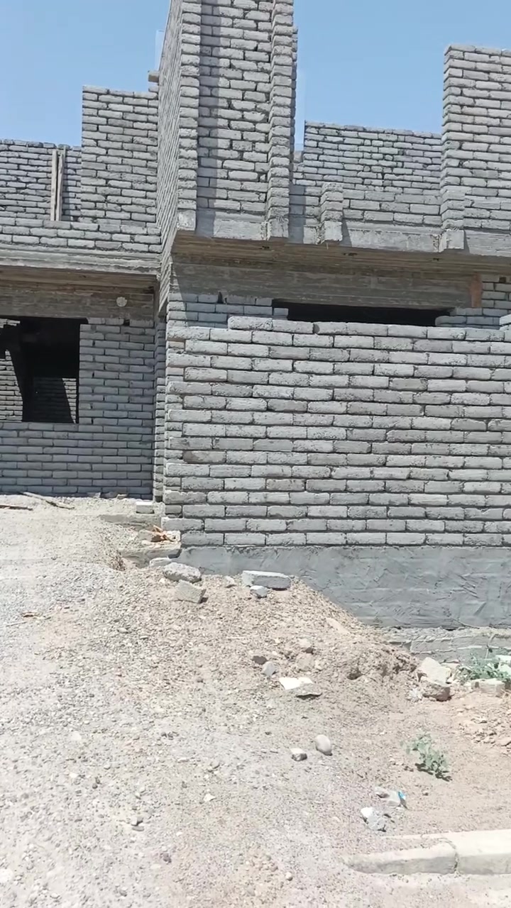 1•هيكل للبيع مساحة 150متر
2•موقع مميز وراقي جدا  

3•طابقين بناء حديث وراقي  

4•واجهة 10متر نزال 15 متر 

5•غرف نوم عدد3مام عدد2

6•صالة واسعة مطبخ مرتب واسع

7•استقبال تصميم حديث واسع 

8•حرتحويل مباشر 

9•يطل على شارع 20

ملاحضة تريد الهيكل عل وضعة 

تريد نصب طابق الثاني وتستلم 

تريد تستلم مفتاح كلشي بسعرة 

﷼﷼﷼﷼﷼﷼﷼﷼﷼﷼﷼﷼﷼﷼﷼﷼﷼﷼﷼﷼ 

للاستفسار اكثر تواصل اتصال واتساب مكتب الريان للعقار والتصميم الهندسي  ‏‪***********‬‏ 🏦
