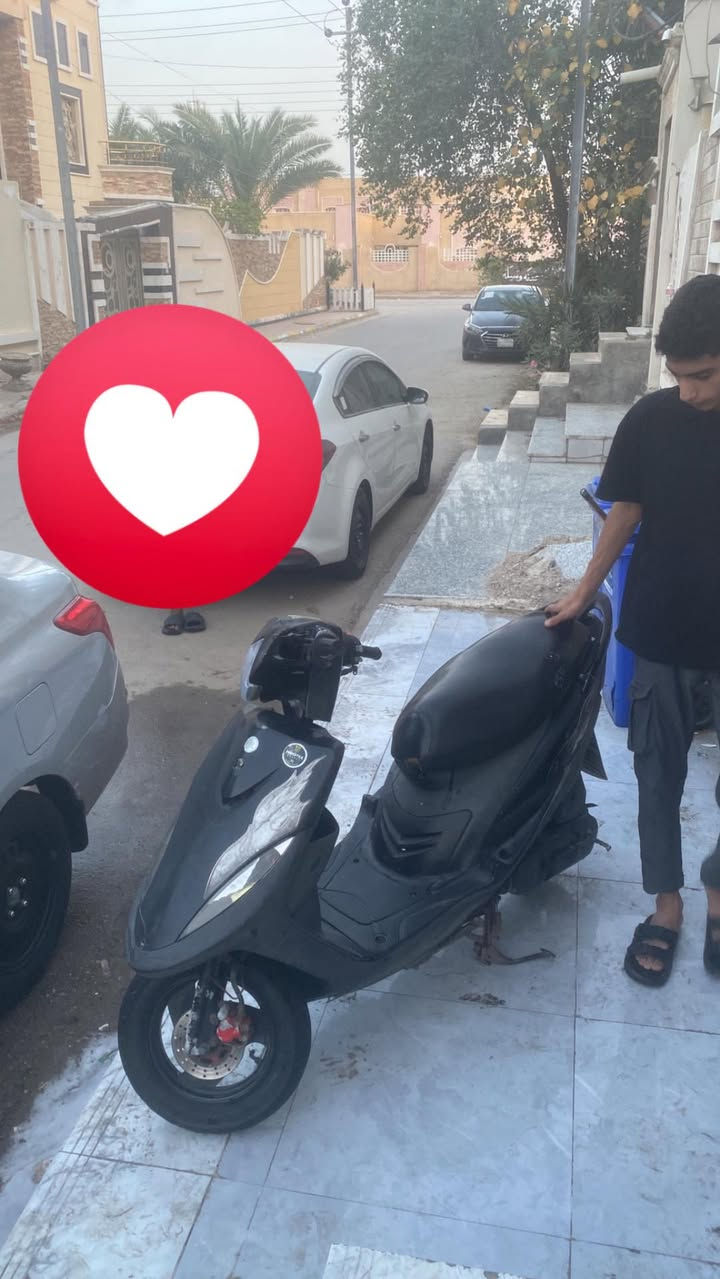 ماكس عدله مال حاويه نضيفه كلش دراجه مختمه من طول لطول ختم واحد وصل مال حاويه موجود سعره ٩٥٠ وبيهَ مجال جيب مصلح وتعال افحص 
مكاني حي اور  ***********
