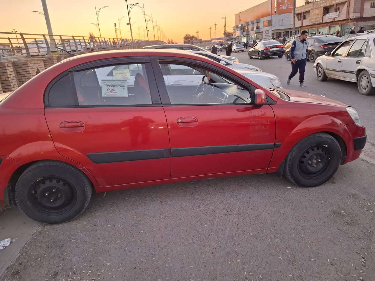 كيا ريو للبيع
موديل 2007 

رقم انبار دولي جديد بإسمي تحويل مباشر 

گير محرك نظيفات 

تفاصيل كما موضح في الصور فقط جراد 
سعر 75 وبيها مجال بسيط

عنوان انبار /فلوجه

***********

***********
