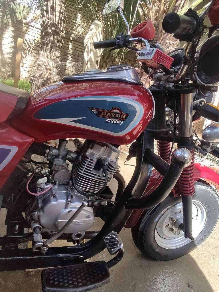 سلام عليكم شباب ستوته للبيع موديل 14محرك مامفتوح ستوته حلو نكره سلف سعر واحد 700 وبيه مجال لطيبين مكلف بل نشر هاذه رقم راعيه ***********
