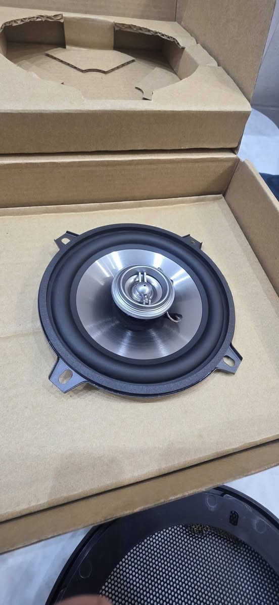 متوفر سماعات سيارة ماركة SAMCO 100W


**إذا كنت صاحب هذا الإعلان وتريد حذفه لأي سبب، رجاءا أرسل رسالة إلى الدعم الفني**