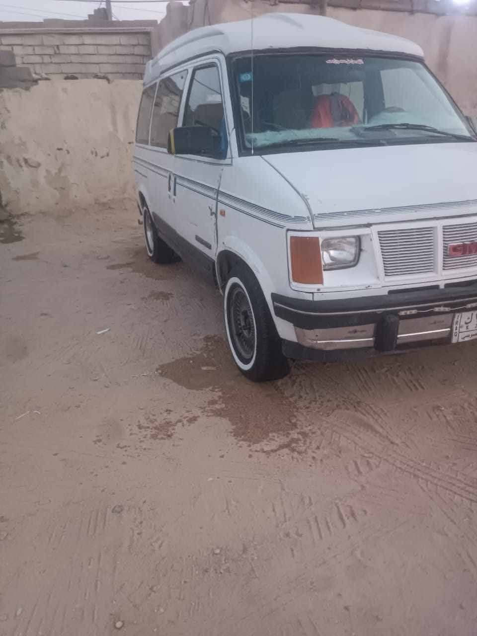 سياره خير من الله فان سفاري مديل ٩٨ ع وضع الشركه ابلاديه رقم انكليزي.  با سمي انه شخصيا
تحويل او وكاله عامه 
كير ومكينه حاويه توني شادهن كهرباء جديده ضفيره وعقل جدد بدون ضربه حداديه ٧٠ الى ٦٥ بل الميه. عوزه ترتيب بسيط فقط.  الصور بيه رقم قديم حالين انكلزي  سعرها ٤٠ وبيه مجال.


**إذا كنت صاحب هذا الإعلان وتريد حذفه لأي سبب، رجاءا أرسل رسالة إلى الدعم الفني**