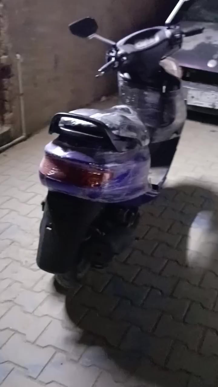 سلام عليكم دراجه فراشه نثيه للبيع مكان النجف مكلف بل نشر الاستفسار ***********
