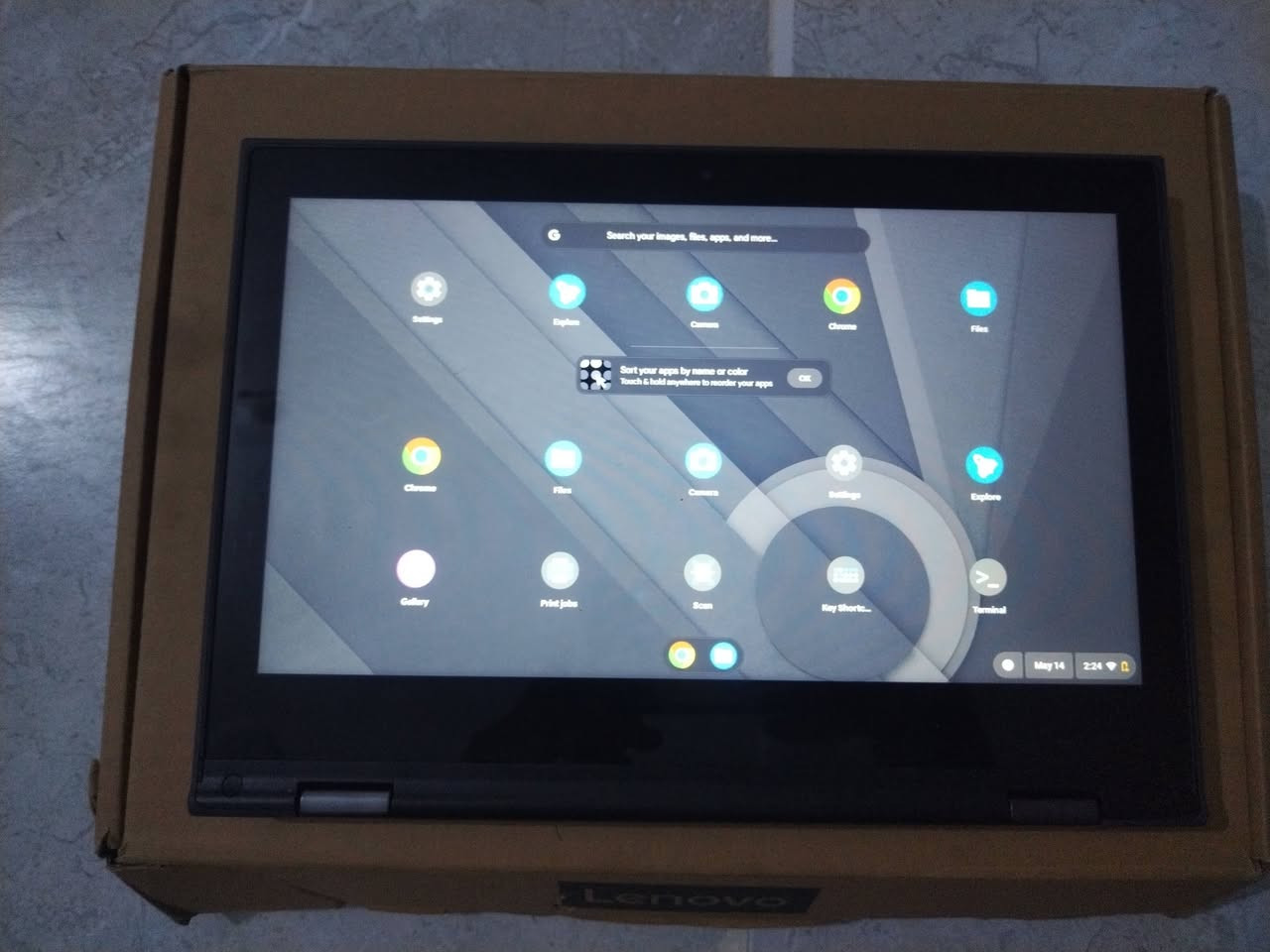 اسلام عليكم حاسبة Lenovo ومن تطبكه تصير لمس  للبيع نظيفة وستعمال قليل ماصارله جم يوم من جبتة كامرة امامية وخلفية صوتة عالي وياهه الشاحن وكلش حلوة مال دراسة وتفيد سعره مناسب .ب90وبيه مجال  مكاني ناصرية . زيناوية ***********
