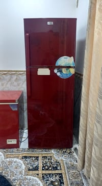 ثلاجه شغال • نظيف • شبه جديد