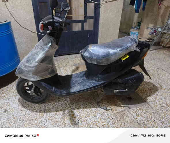 السلام عليكم دراجه ساسوكي خفاش للبيع كشر نضيف محرك مامفتوح كاربريتر نضيف لايث اشاير بس يسرا مكاني تكريت السعر300 وبي مجال قليل *********** واتساب ورصسد وموجود مازنجر
