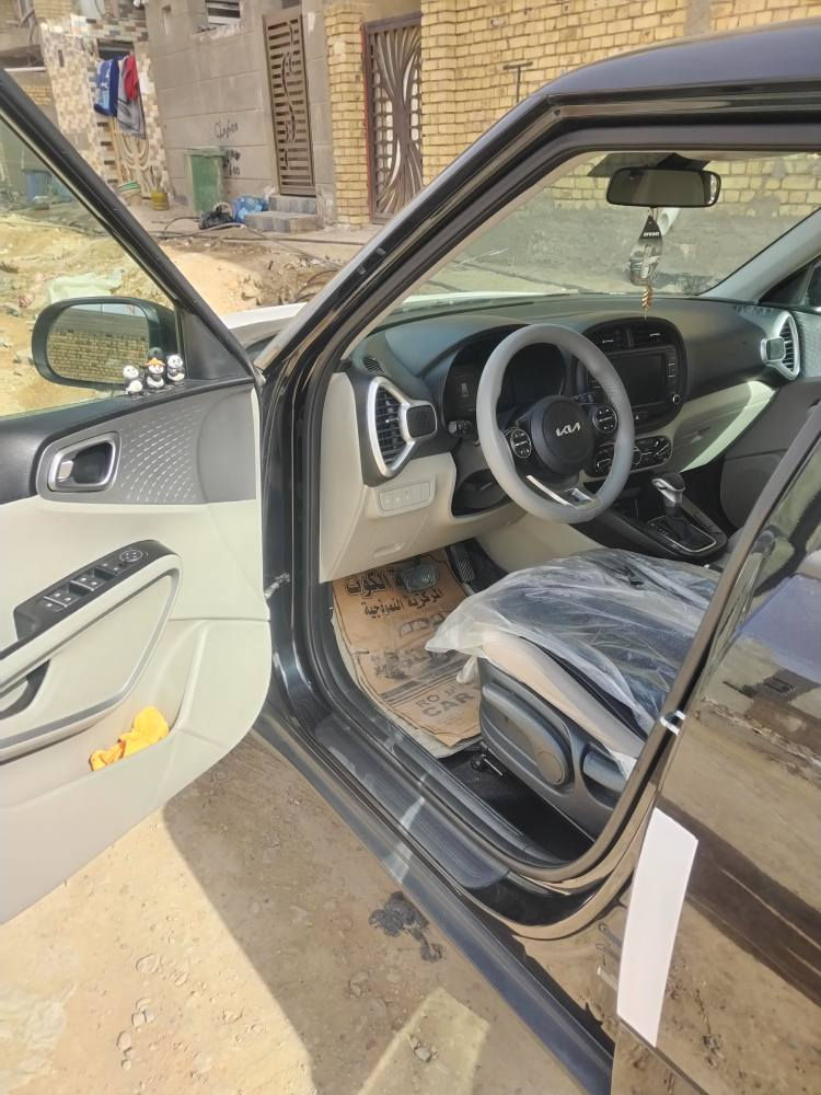 سلام عليكم كيا سول 2023 ماشيه 35 KM وارد امريكي مكينه 2000 دوش حادثهه بنيد فقط بدون دواخل السعر 147 وبيهه مجال الشراي يتصل *********** دهل اوران, واسط
