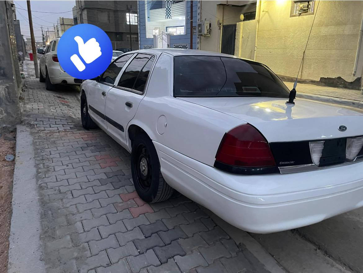 يا الله السلام عليكم فورد كراون فكتوريا 2007 
جاهزة السيارة مال مزاد 
تبريد ثلج شاشة وكامرا
السعر 47 ورقة بيها مجال بسيط حك الجية
مكاني كربلاء
رقم الهاتف: ***********
