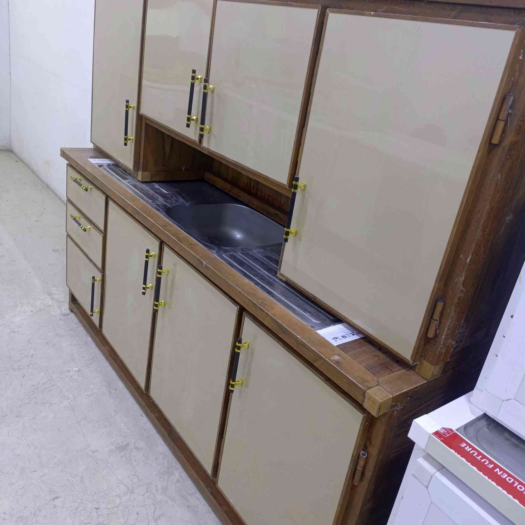 وصلت وجبه غراض نضافه فول العنوان القاسم شارع جديده قرب سوق المخضر مقابل كراج سيارات جرف الفياضيه مجمع بركات الرضا بداره مهدي العزاوي


**إذا كنت صاحب هذا الإعلان وتريد حذفه لأي سبب، رجاءا أرسل رسالة إلى الدعم الفني**