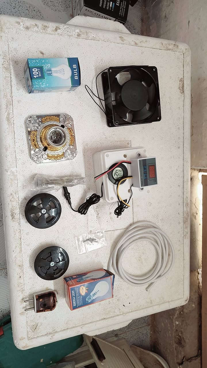 متاح فقاسه ناقصها بس تجمعها التفاصيل بالفيديو
المكان الطارميه حي الفارس 

***********
