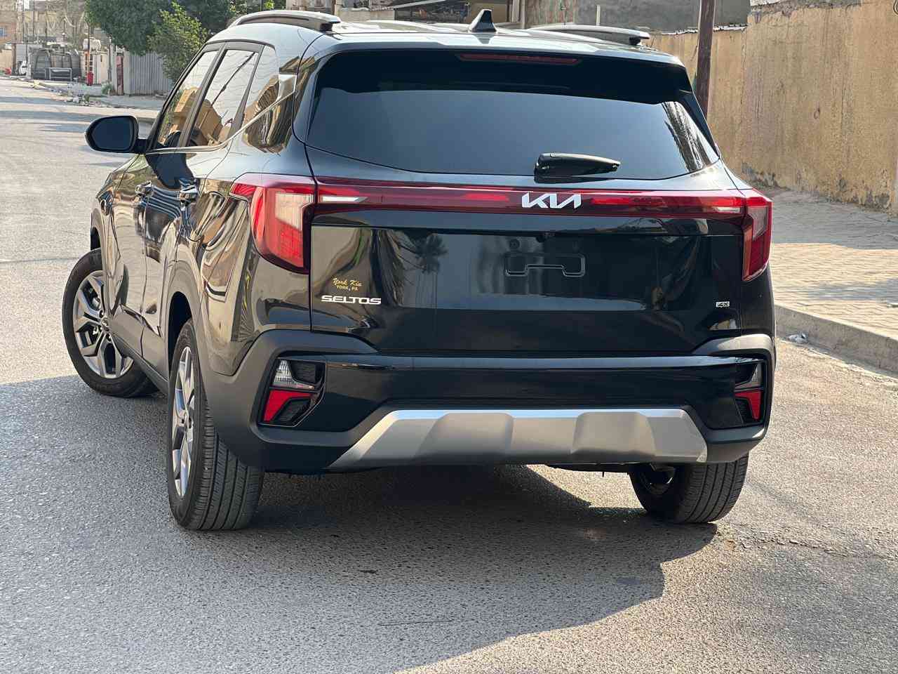 كيا سيليتوس موديل 2024 وارد امريكي
🔴 حادث دعاميه امامي فقط بدون إرباك وبدون تبديل 
ليبل واحد السيارة ماشية 4 الف ميل فقط 

✅مواصفات السياره

 فول تحكم ستيرن كبيرة 
 شاشة متصله تدعم كاربلي 
كامرا خلفية دوارة
 رادار امامي رادار جوانب 
أنظمة قياده 
ويلكب 17 اسود
لد نهاري 
بك لايت لد
 إشارة مري
  هند برك دكمه 
إطفاء داتي 
قطعتين تبريد
تشغيل عن بعد ترحيب بصمه 
محرك 2000 دوش

السعر :158$ ورقة 
 مكان بغداد زعفرانية يم جسر لتصال على رقم ☎️***********واتساب
