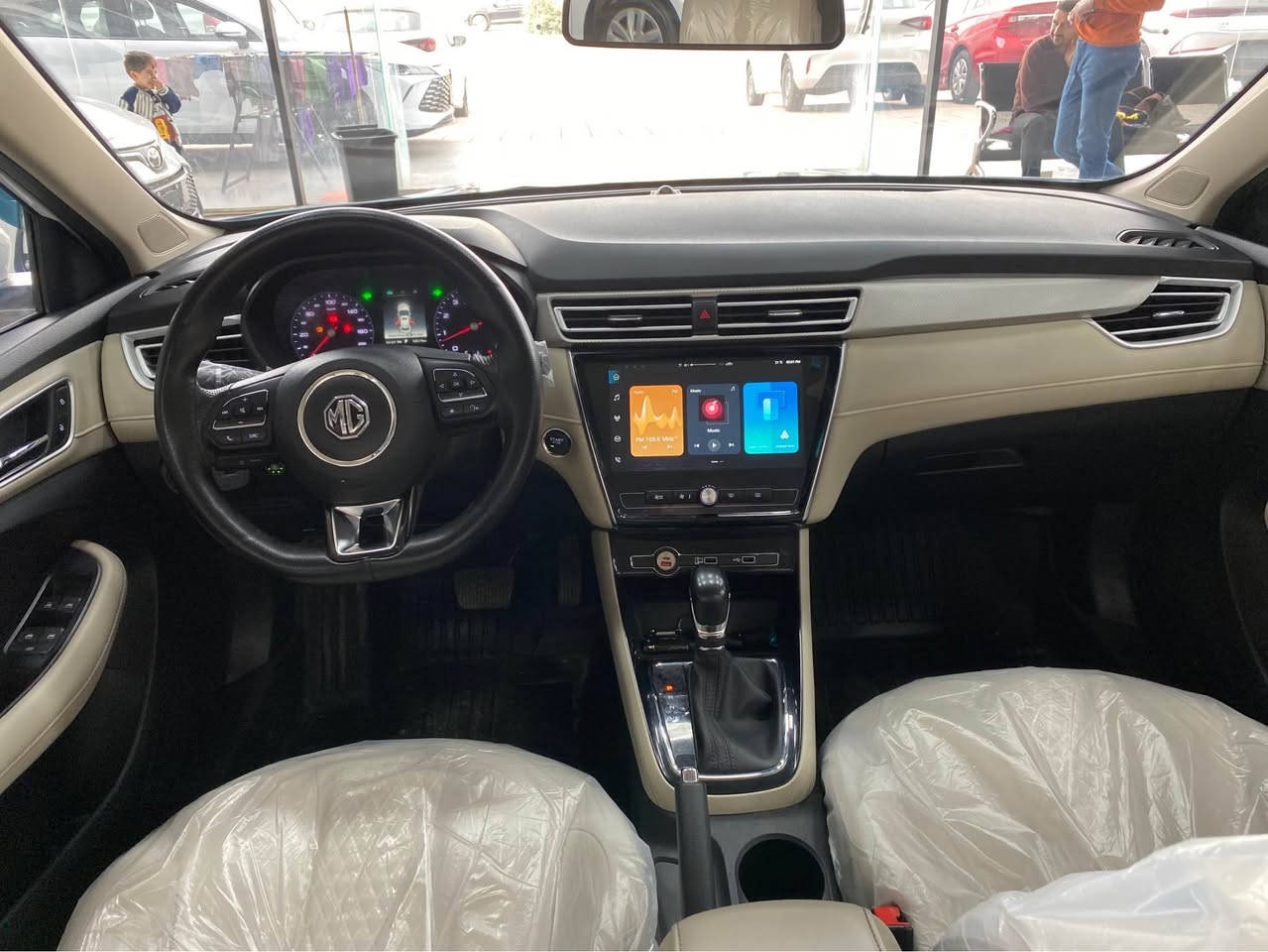 ئێم جی  MG5 Comfort 2024
سیستەمی غازی لۆ داندراوە.
ته‌نها 10 هه‌زار رۆیشتیه‌.زۆرپاکە
مواصفات بصمه.شاشه كاميرا.حساس.
پێش و پشت لید.بێ بۆیاغ بێ ساردی.
سعر 112 ورقة موبایل:*********** أربيل, العراق
