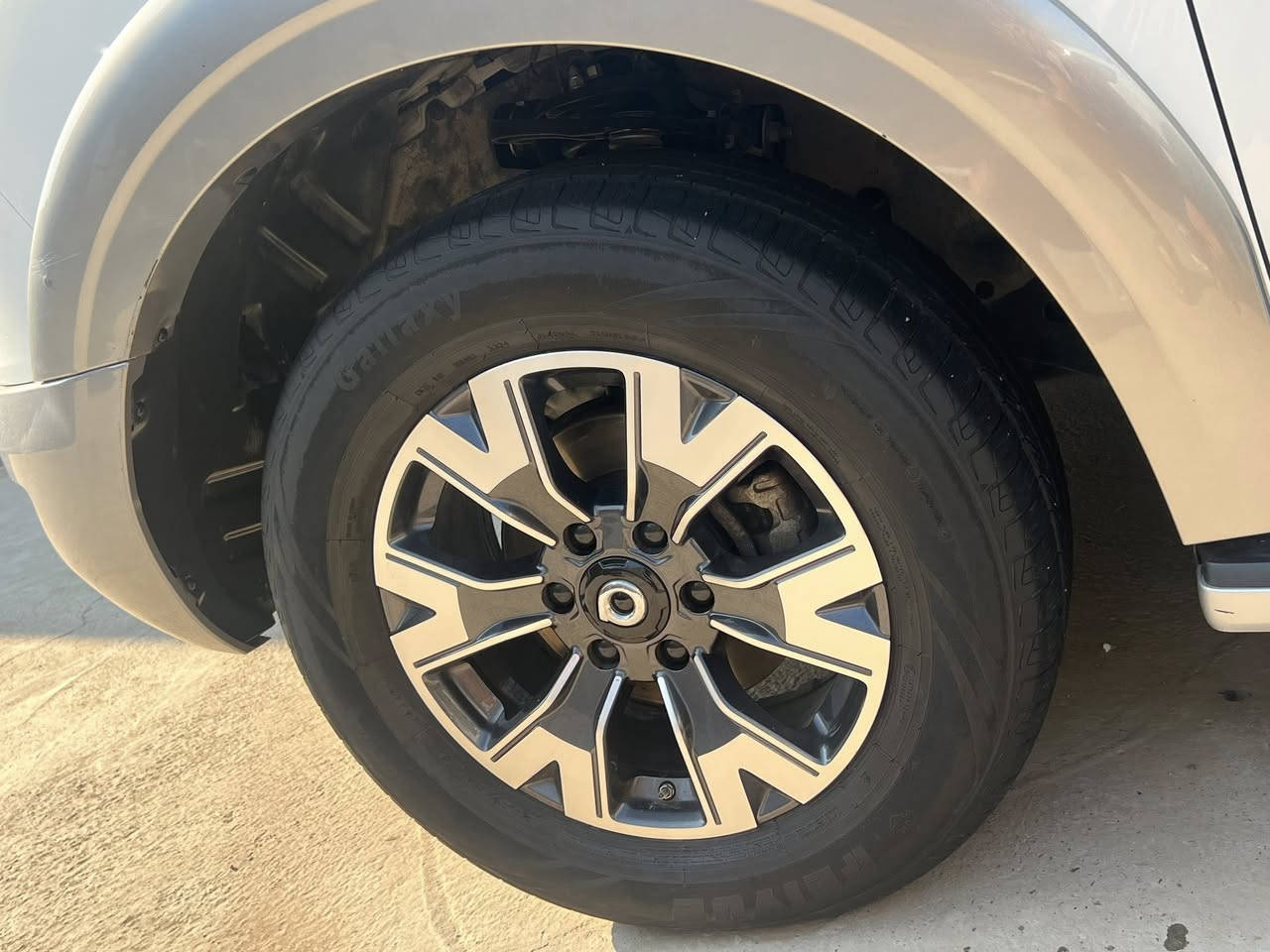 سلام عليكم
سياره بيكم باور مديل 2023
رقم بغداد

السعر     210 وبيها مجال 

مكفوله من صبغ وبارد 
مواصفات السياره 
فتحه 
تدفئه سترين كشنات 
كشنات جلد 
تشغيل عن بعد 
فور ويل 
بانزين 
٣ سرعات 
تدفه تبريد
تبريد قطعتين 
كرسي كهرباء 
٢ سويج للسياره 
تخم تايرات جديد 
مرايات كهرباء 
نقطه عمياء 
كامرات محيطيه ٣٦ درجه
تحديد مسار 
بصمه ابواب 
ماشيه ٥٨
سياره بلحقيقه احلى 
بيها ضمان شركه باقي سنتين
محرك كير صدر كهربائيات 
فيت بم 
سياره فول موصفات واحد على واحد
رقم الهاتف
 ***********
