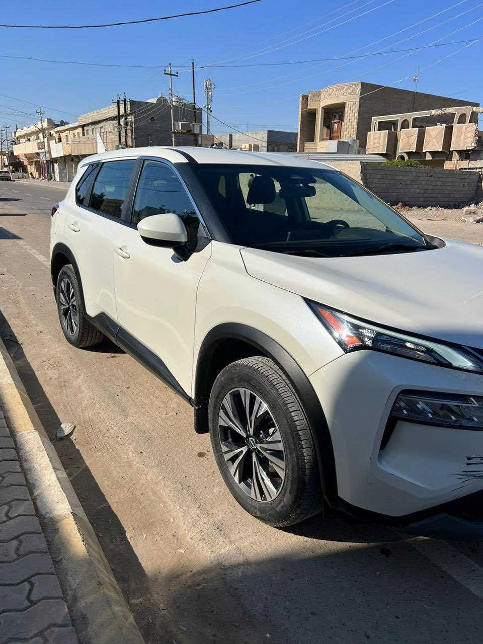 روج 2023
مواصفات SV 
فور ويل 
3 سلندر 1.5 تيربو
تحديد مسار 
نقطه عمياء 
رادار 
ضرر السياره قبغ الجنطه بي تعديل بارد قليل 
بدون صبغ بدون دواخل
سعر180 اوبيها مجال بصيط
للستفسار اتصل 
***********
