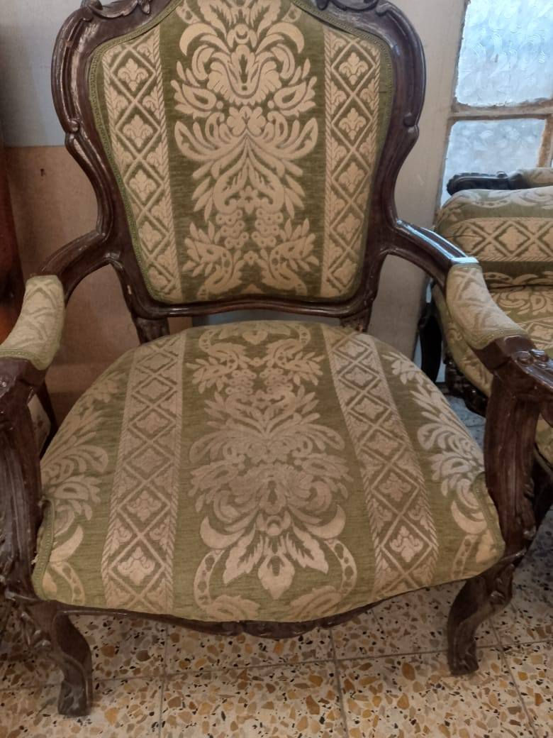 تخم مصري 10مقاعد
المقعد سبرنك 
السعر 250وبي مجال 
***********
