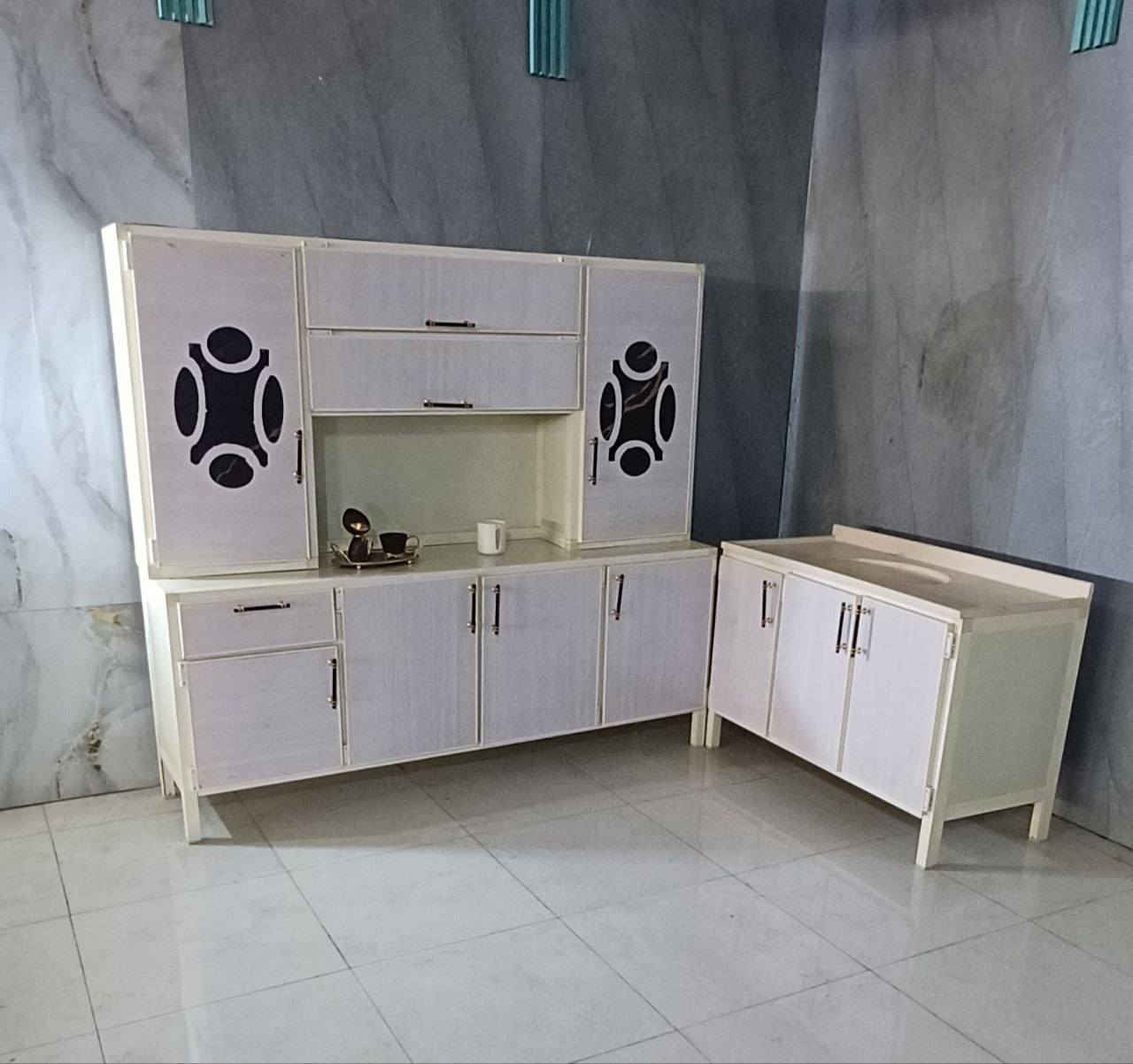 كاونتر قياس مترتين مع سنك مترو20 

سعره 310/الف 

للحجز والاستفسار الاتصال على واتساب 👇👇 

***********🚚☎️
