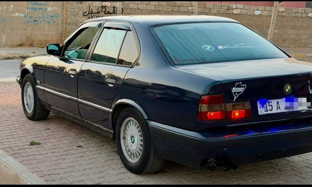 BMW 525
للبیع 
***********
***********
